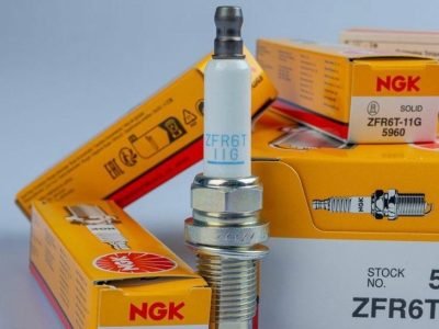 NGK ZFR6T-11G Spark Plug
